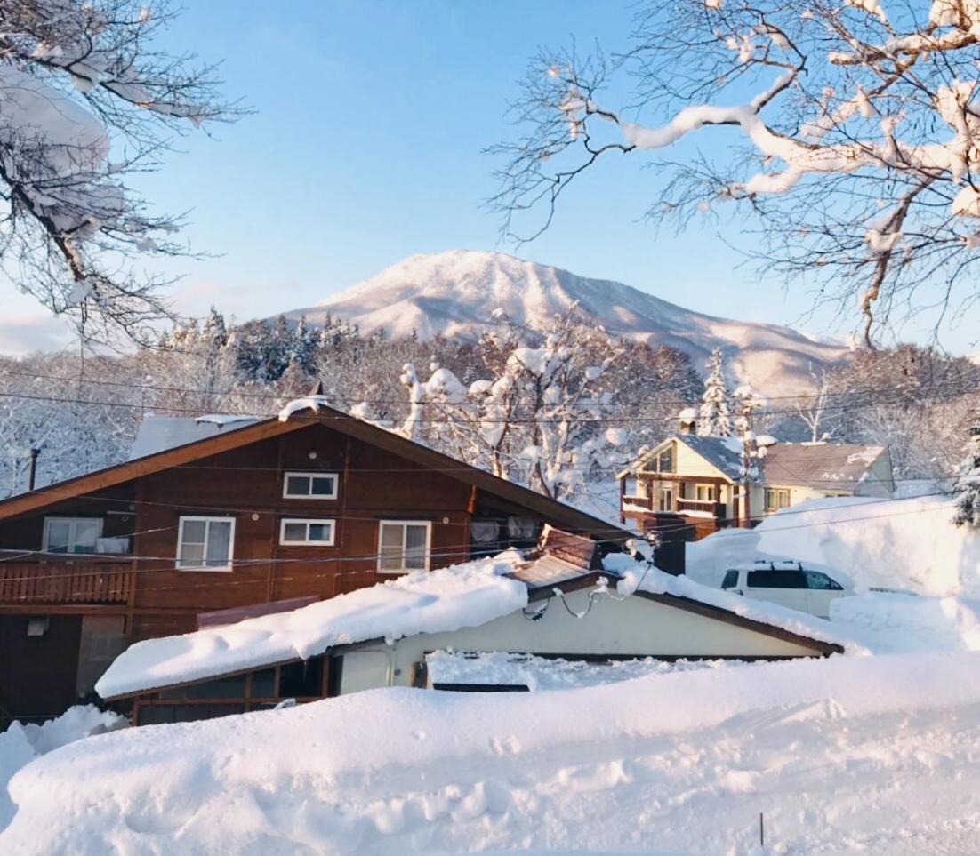 Yado Brodiaea Bed & Breakfast Myoko Exterior foto